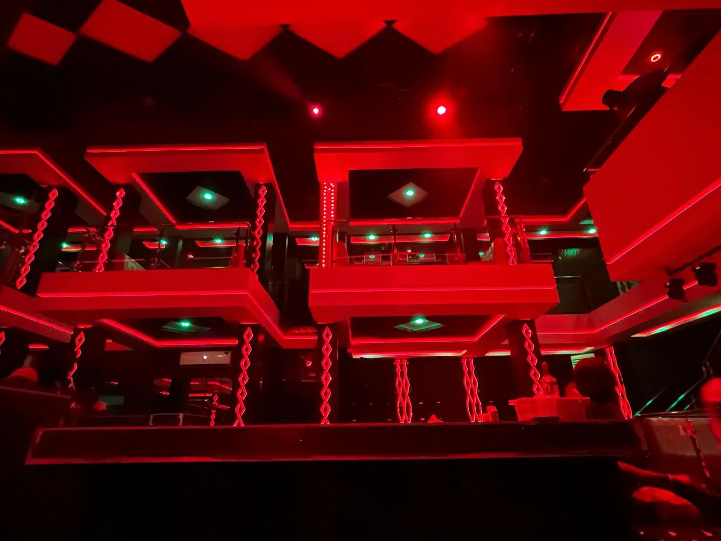 Upper-level architecture inside ONYX